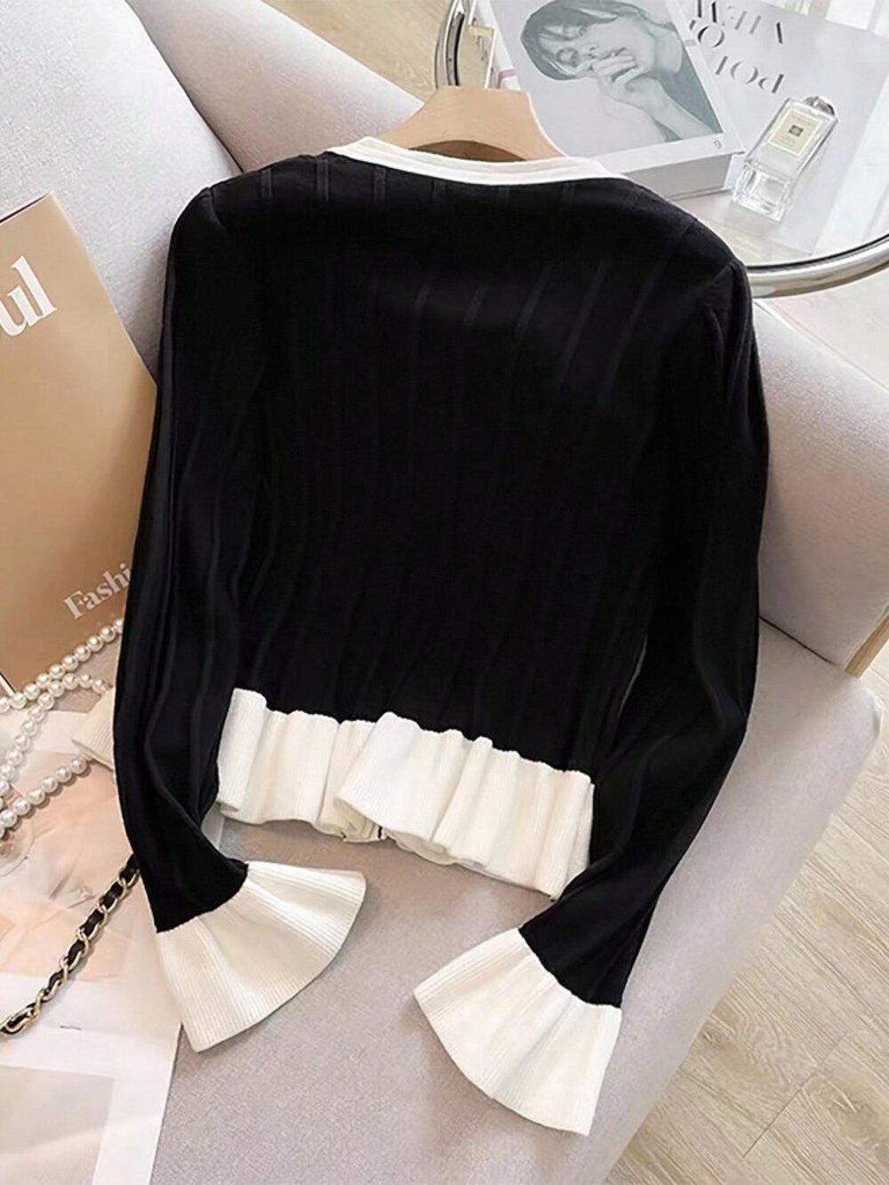 Black And White Casual Women's Ruffled Hem Long Sleeve Cardigan - Picture 2 of 5